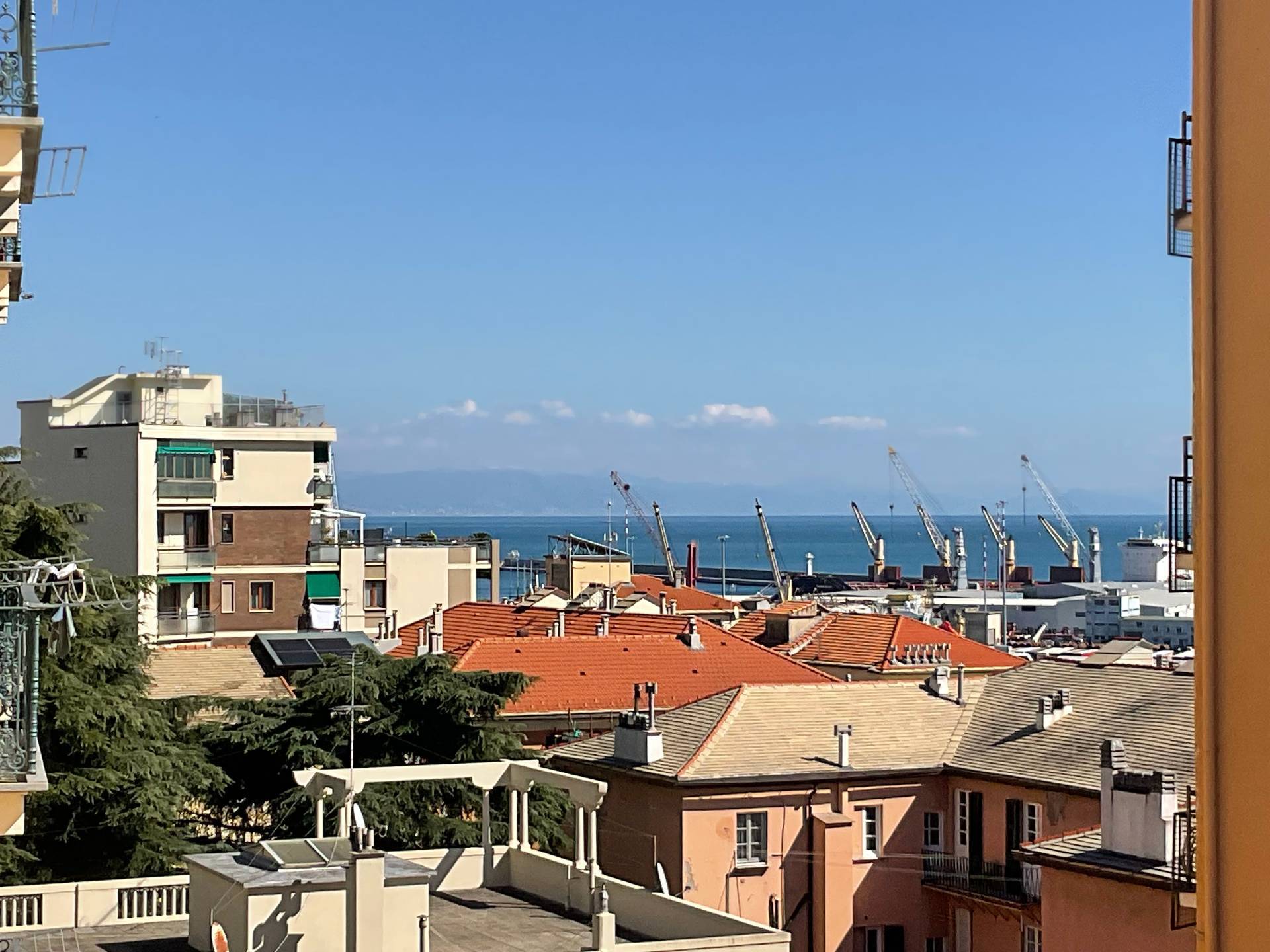 Appartamento in vendita a Savona, Villetta