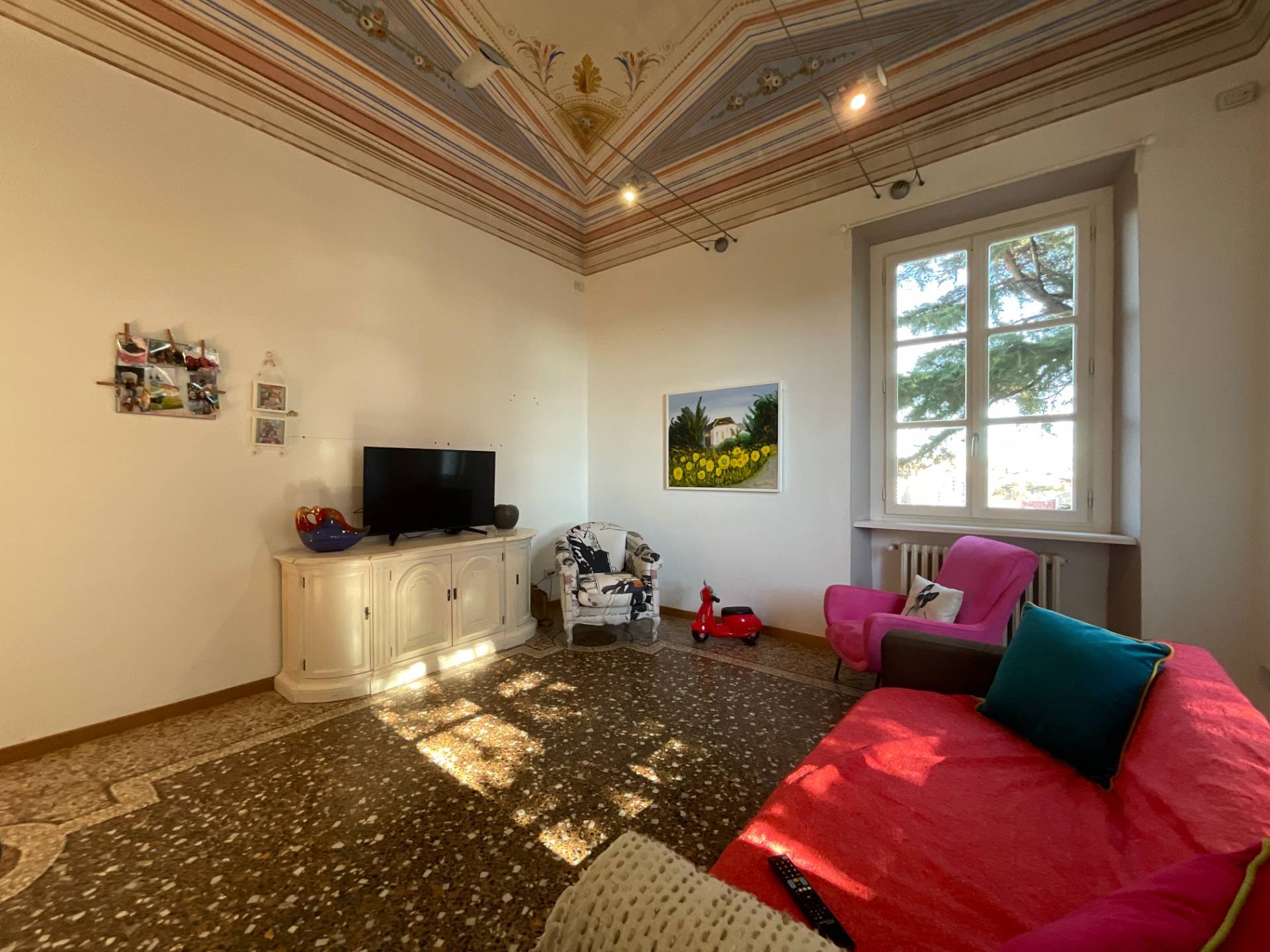 porzione di villa in vendita a Savona, Mongrifone