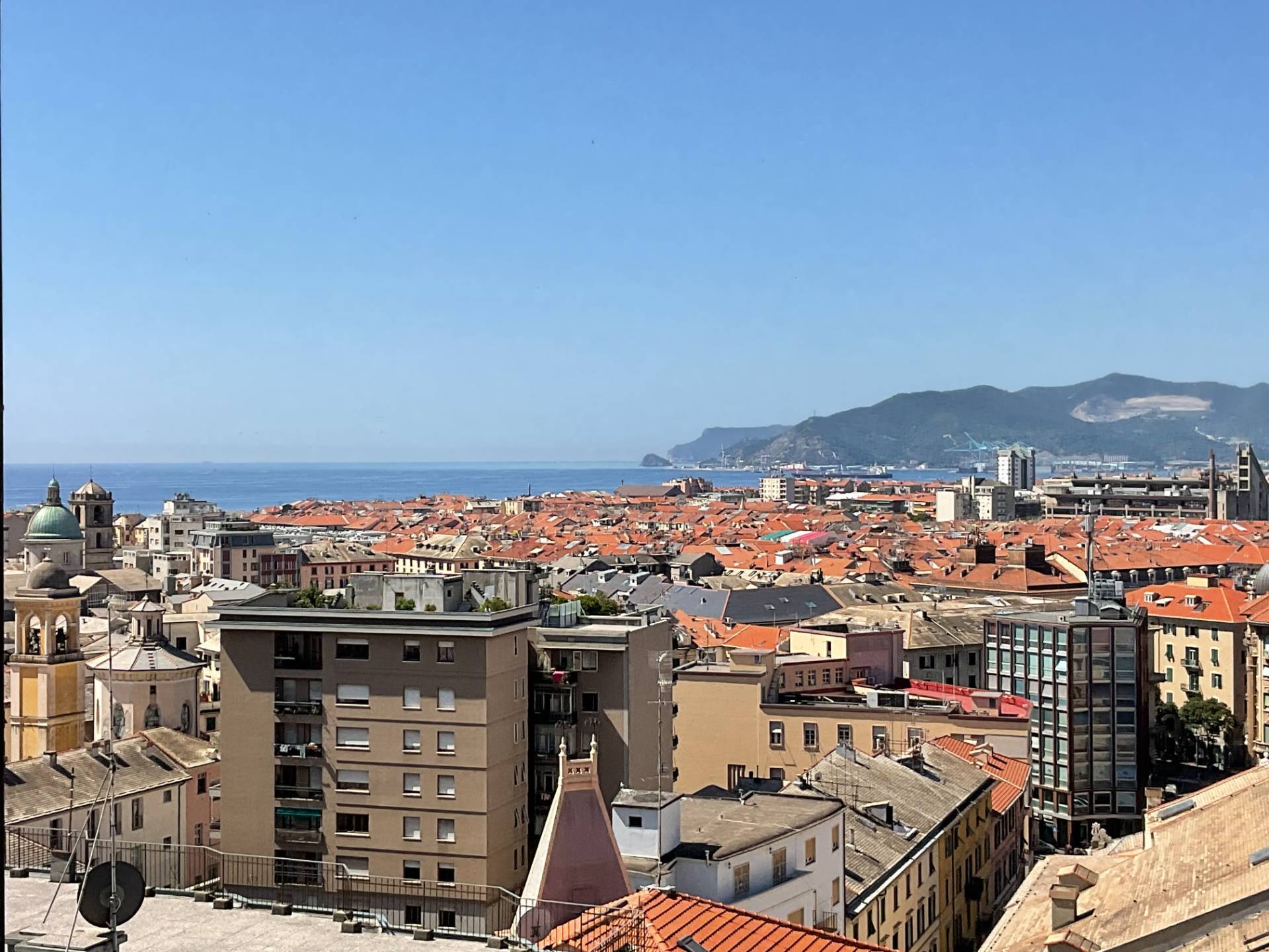 Appartamento in vendita a Savona, Villetta