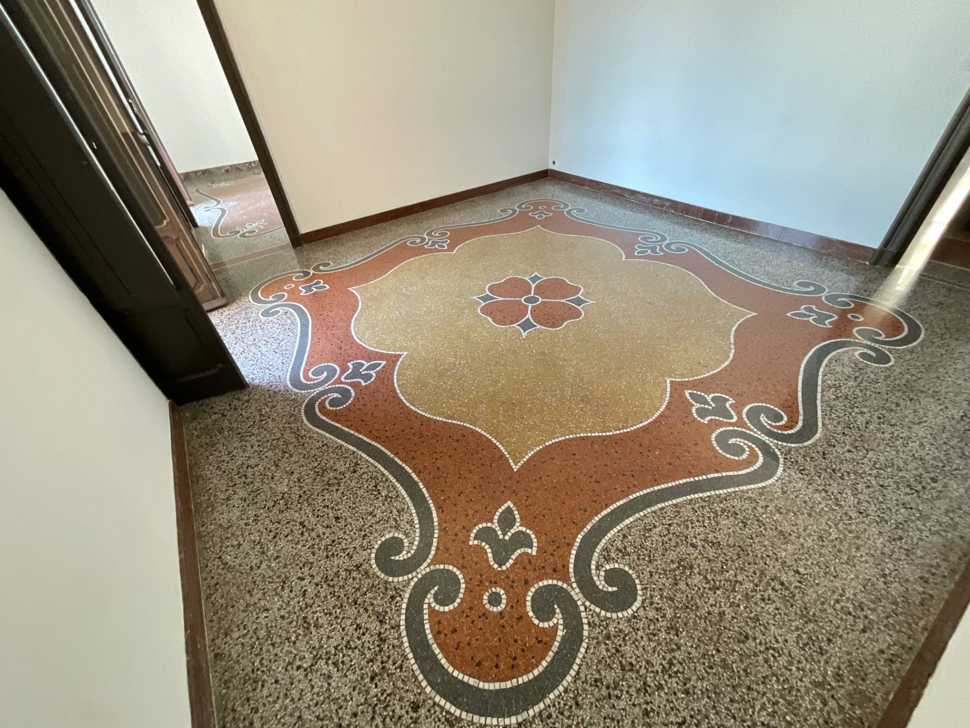 Appartamento in vendita a Savona, Villetta