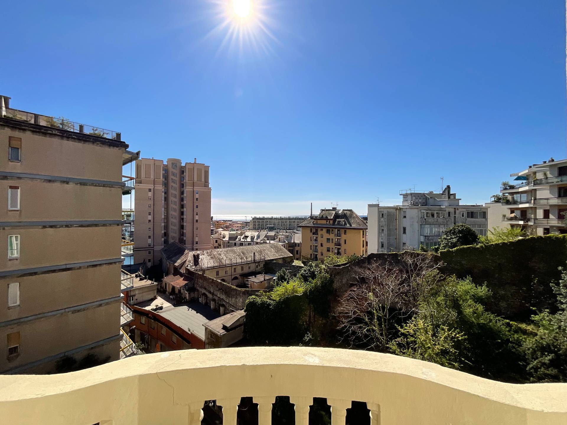 Appartamento in vendita a Savona, Centro