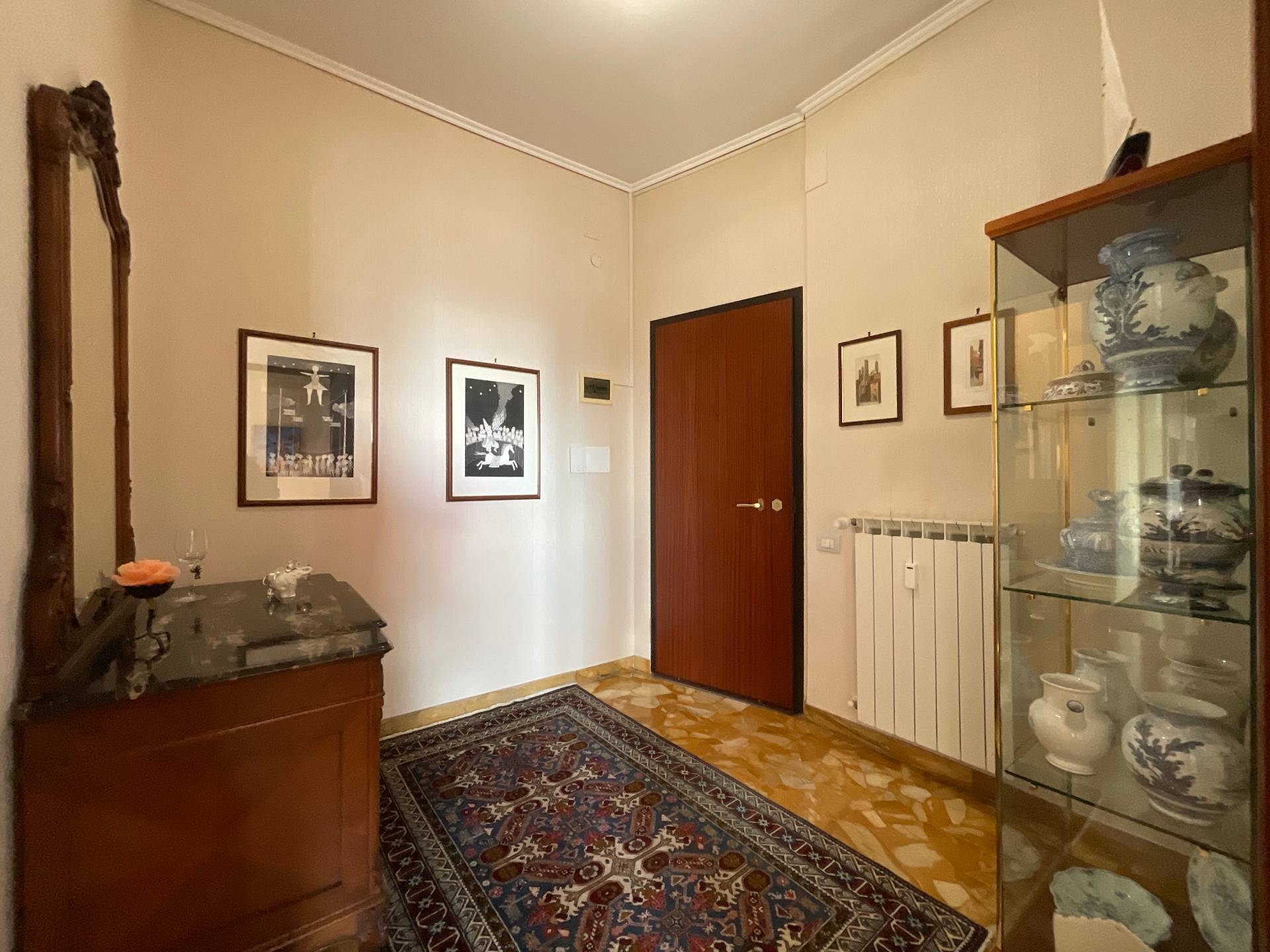 Appartamento in vendita a Savona, Valloria