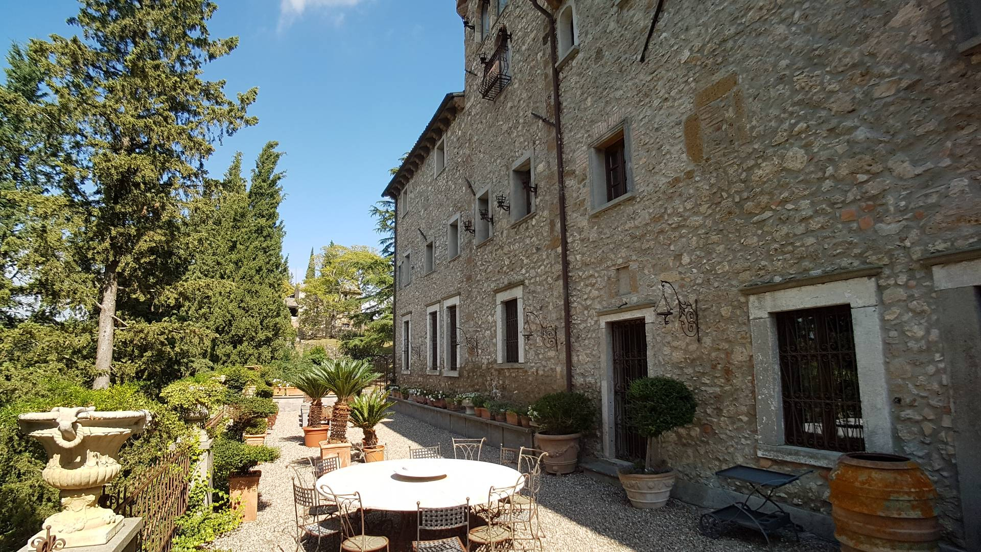 Stabile / Palazzo in vendita a Civitella d'Agliano