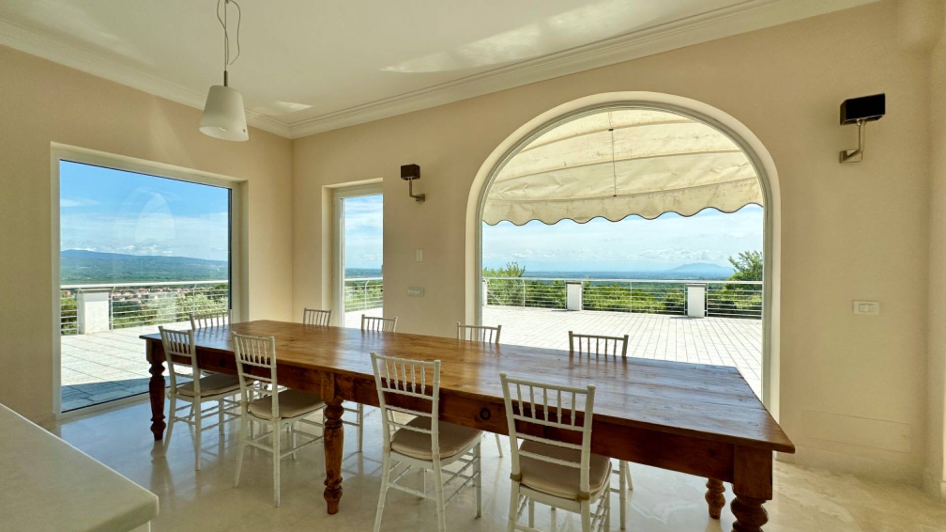 Villa in vendita a Bassano Romano