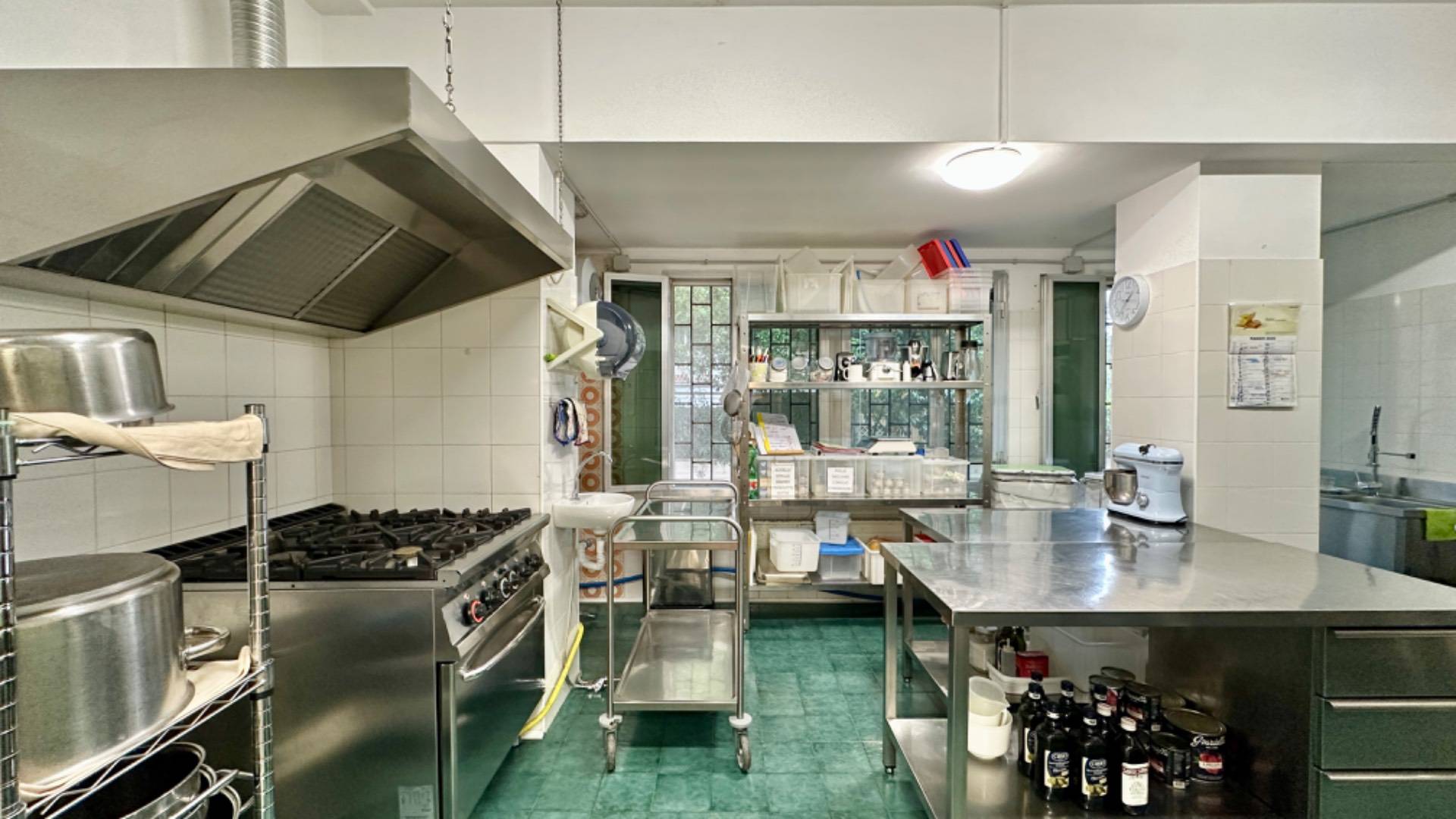 Ufficio in vendita a Roma, EUR