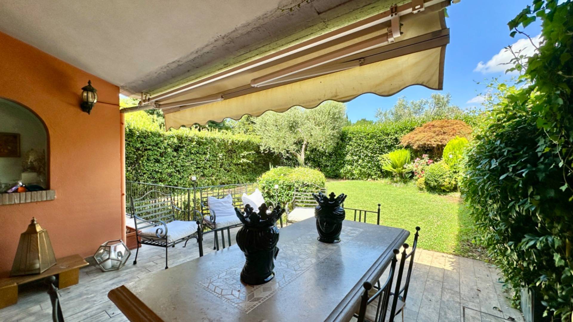 Villetta a schiera in affitto a Roma, Olgiata