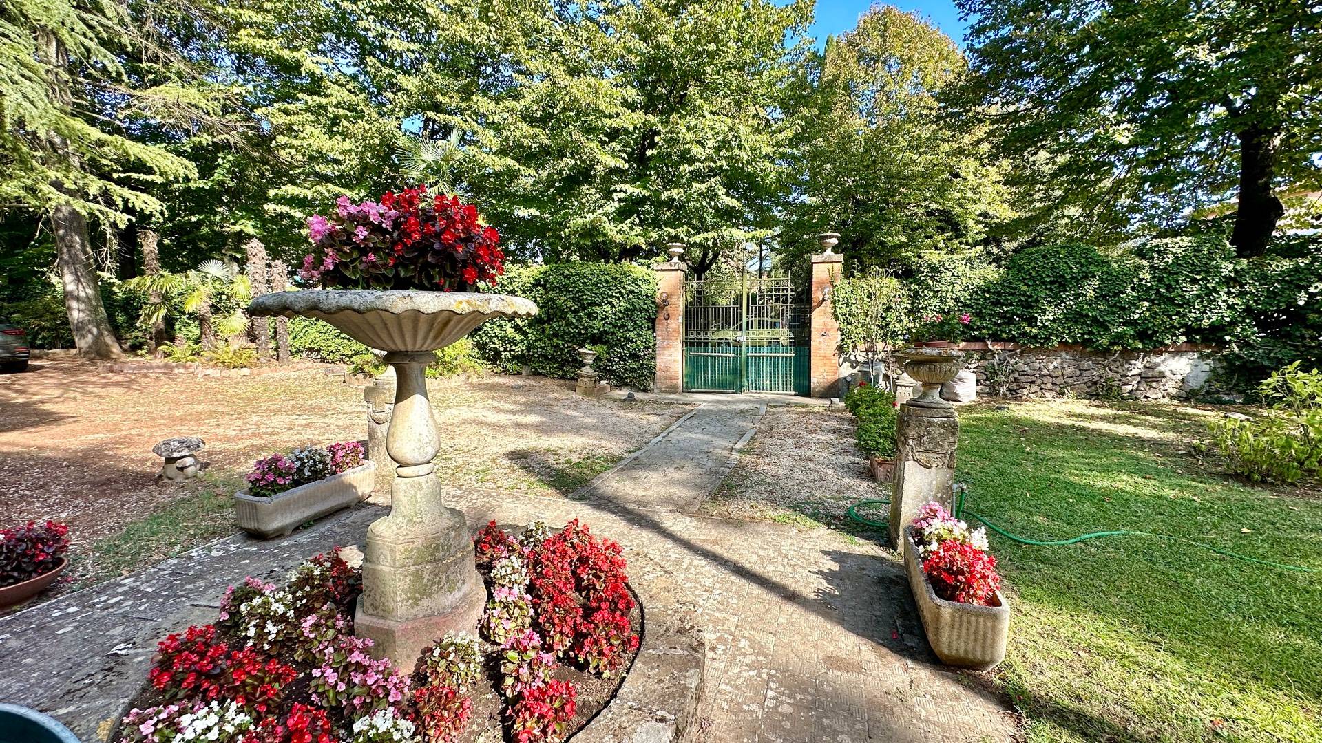 Villa in vendita a Manziana