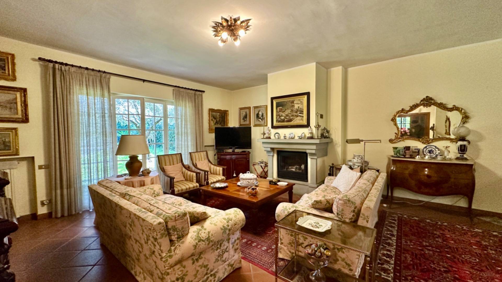 Bifamiliare in vendita a Roma, Olgiata