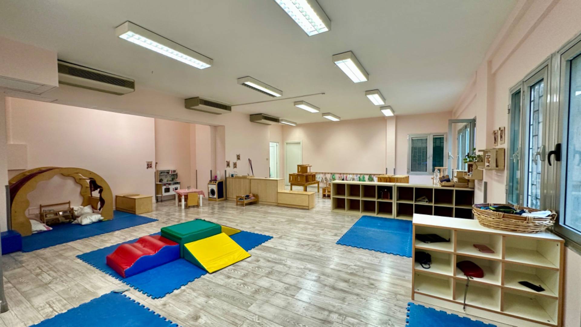 Ufficio in vendita a Roma, EUR