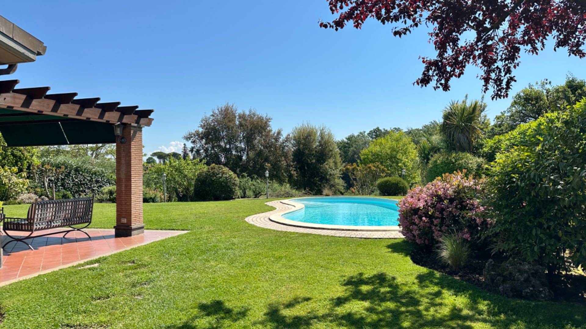 Bifamiliare in vendita a Roma, Olgiata