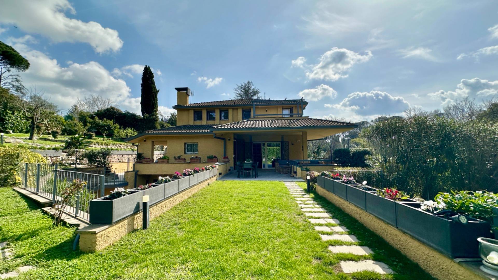 Bifamiliare in vendita a Roma, Olgiata