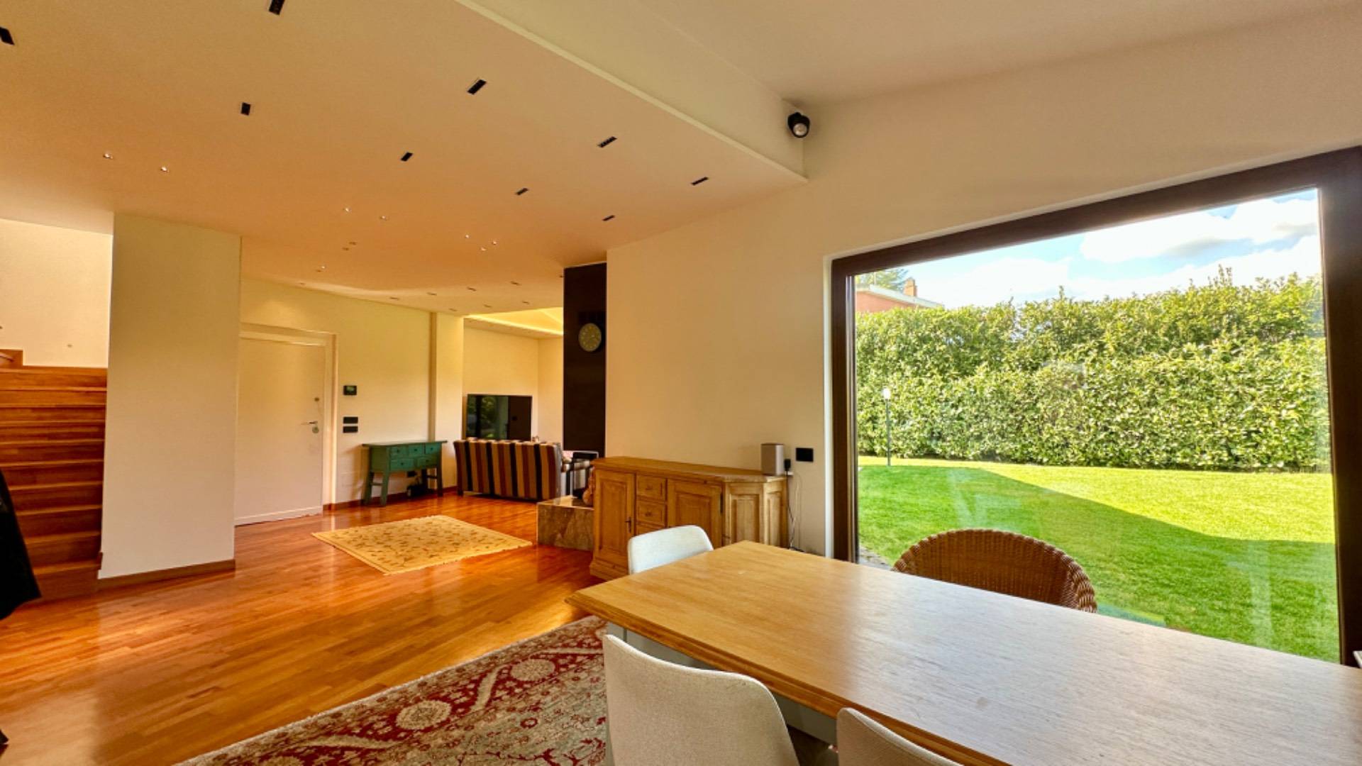 Villa bifamiliare in vendita a Roma, Olgiata
