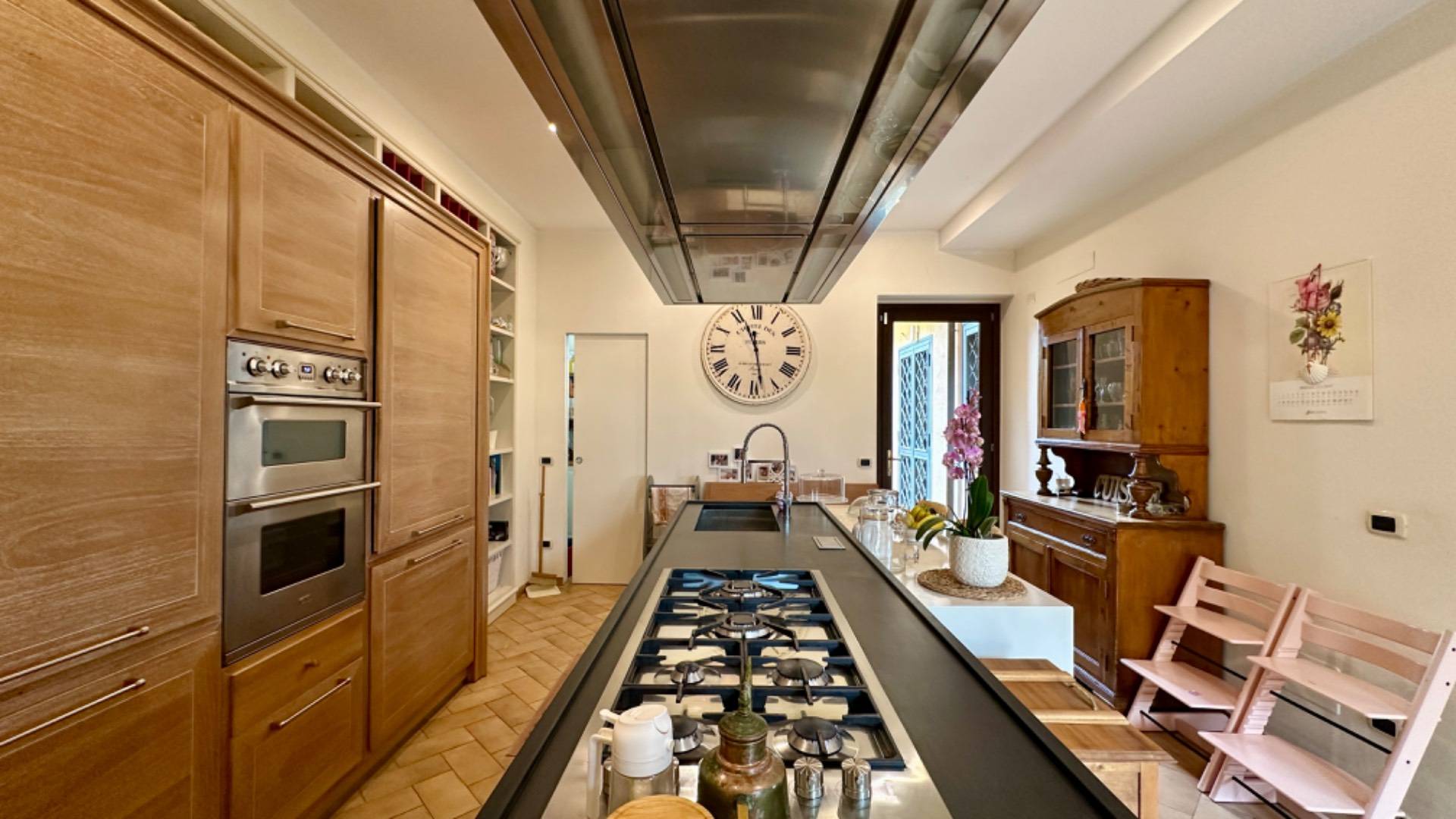 Villa in vendita a Campagnano di Roma, Loc. Selva Grossa