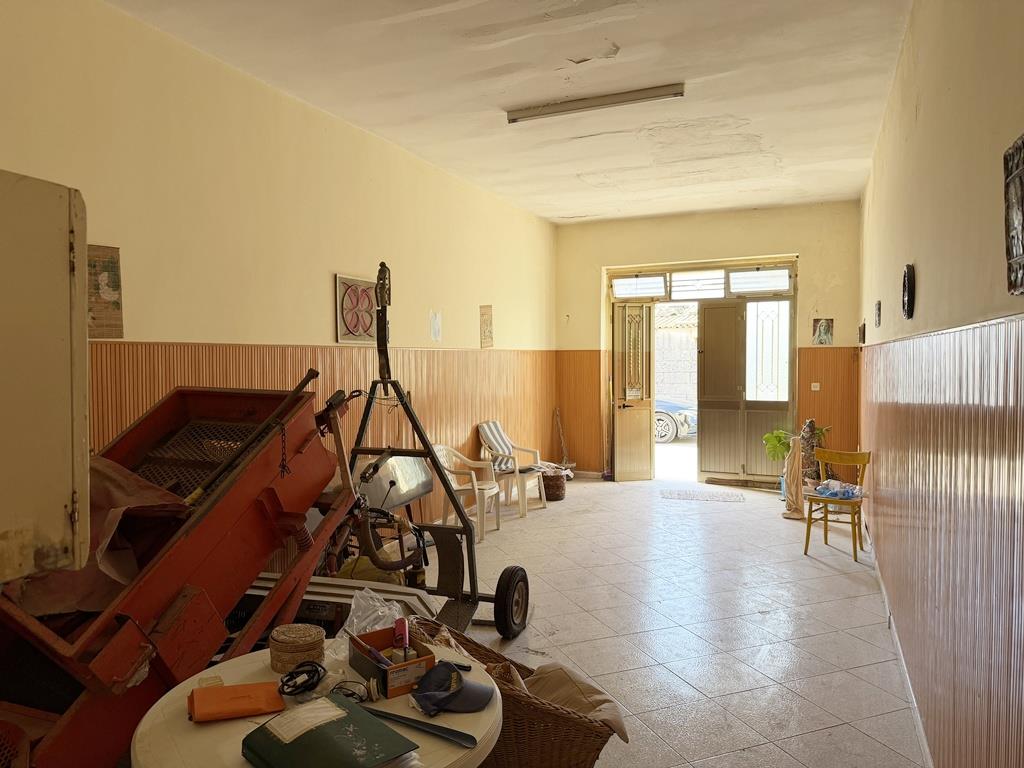 Casa indipendente con giardino in via xx aprile 16, Supersano