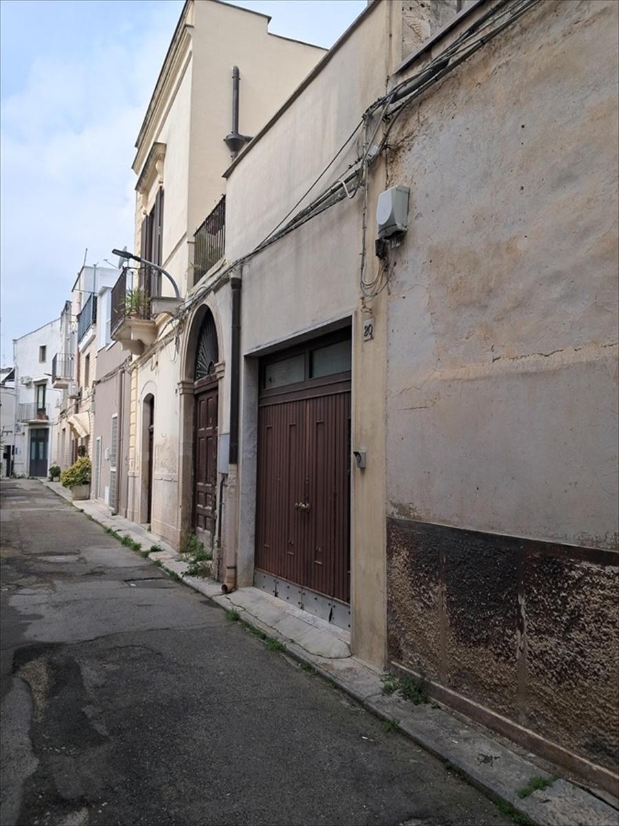 Casa indipendente in vendita, Modugno zona centrale