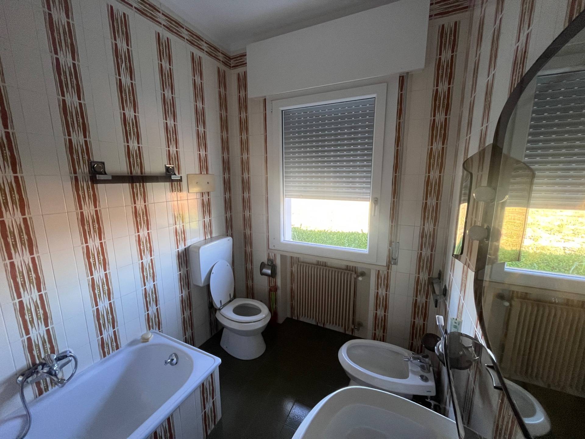 CASA SINGOLA CON TRE CAMERE in vendita a Carbonera, Pezzan