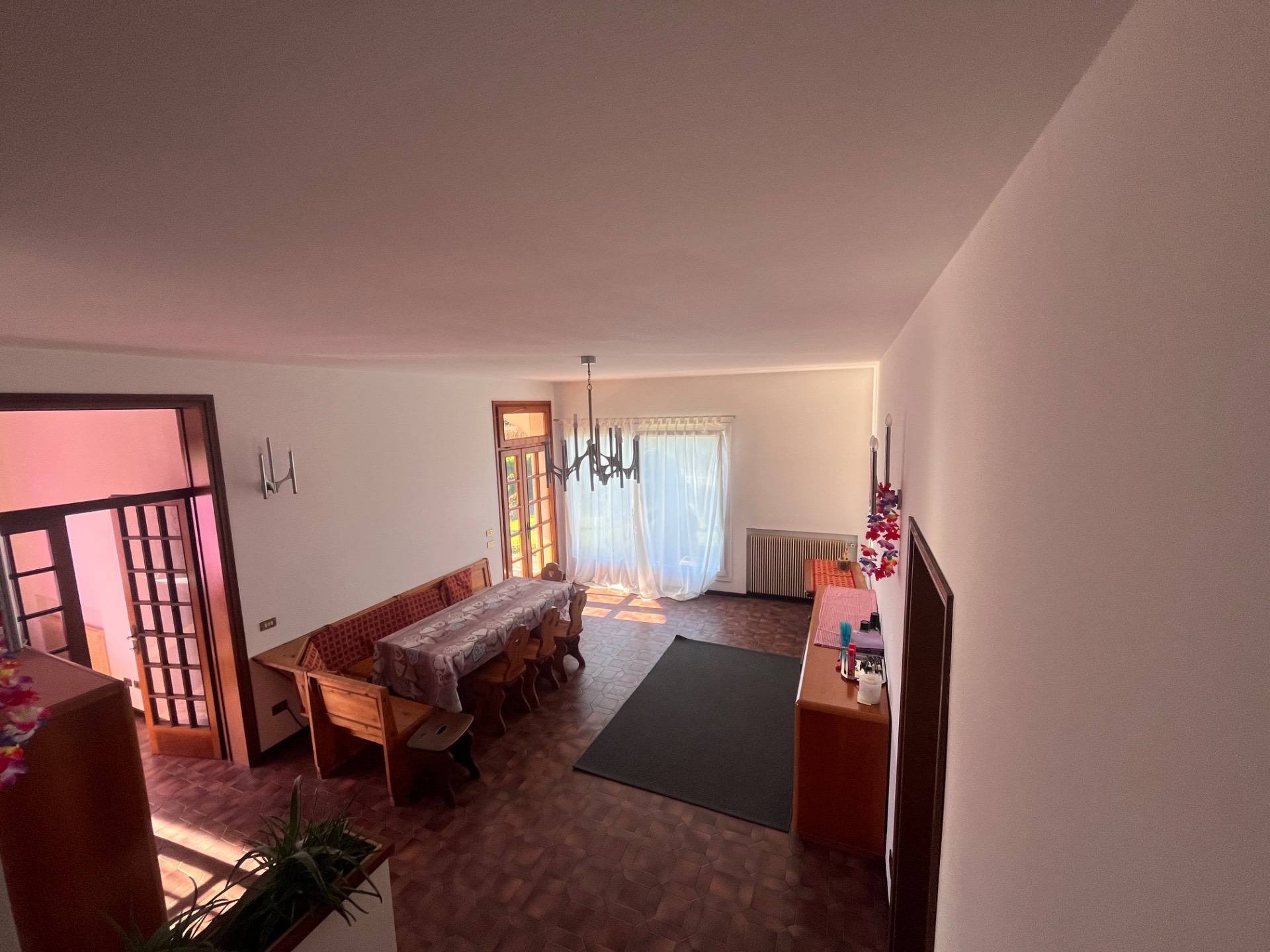 CASA SINGOLA CON TRE CAMERE in vendita a Carbonera, Pezzan