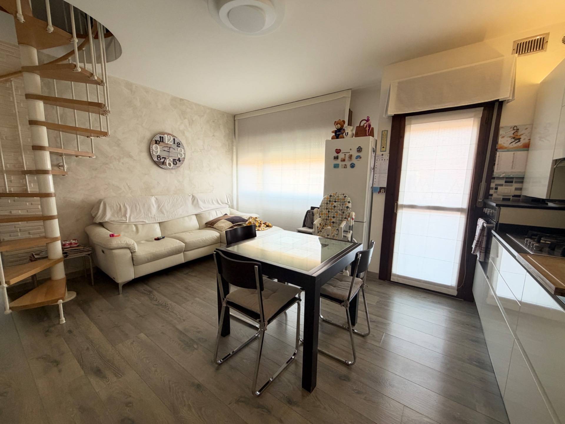 Appartamento in vendita a Paese