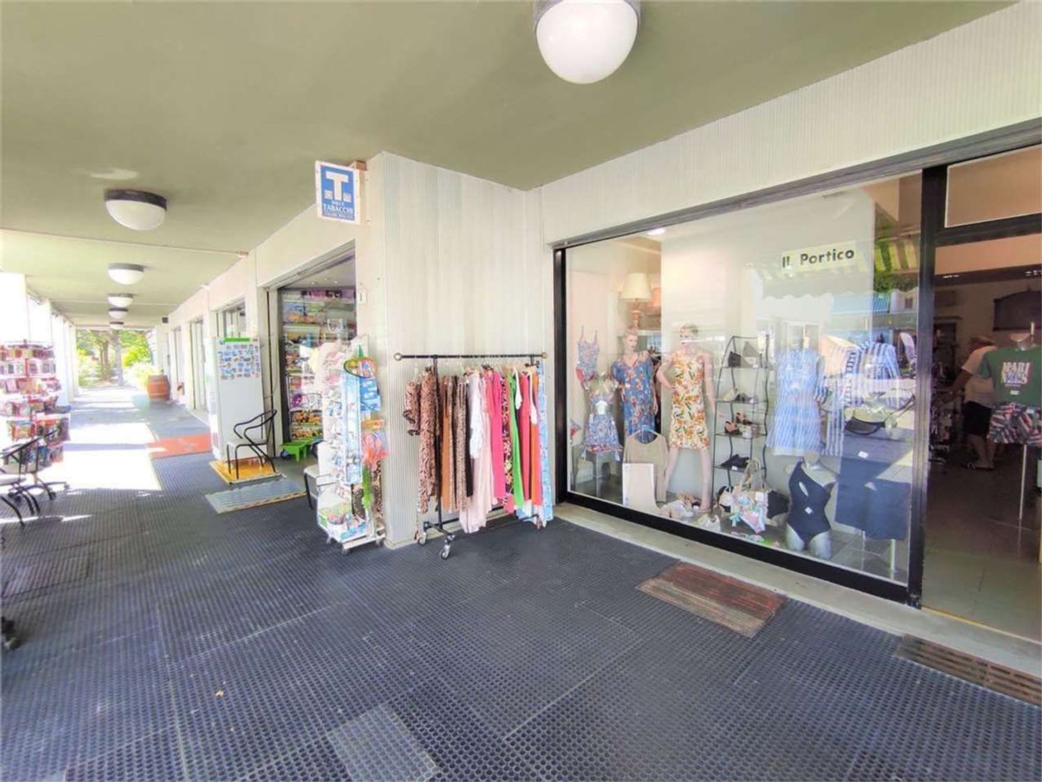 Capannone in vendita a Comacchio