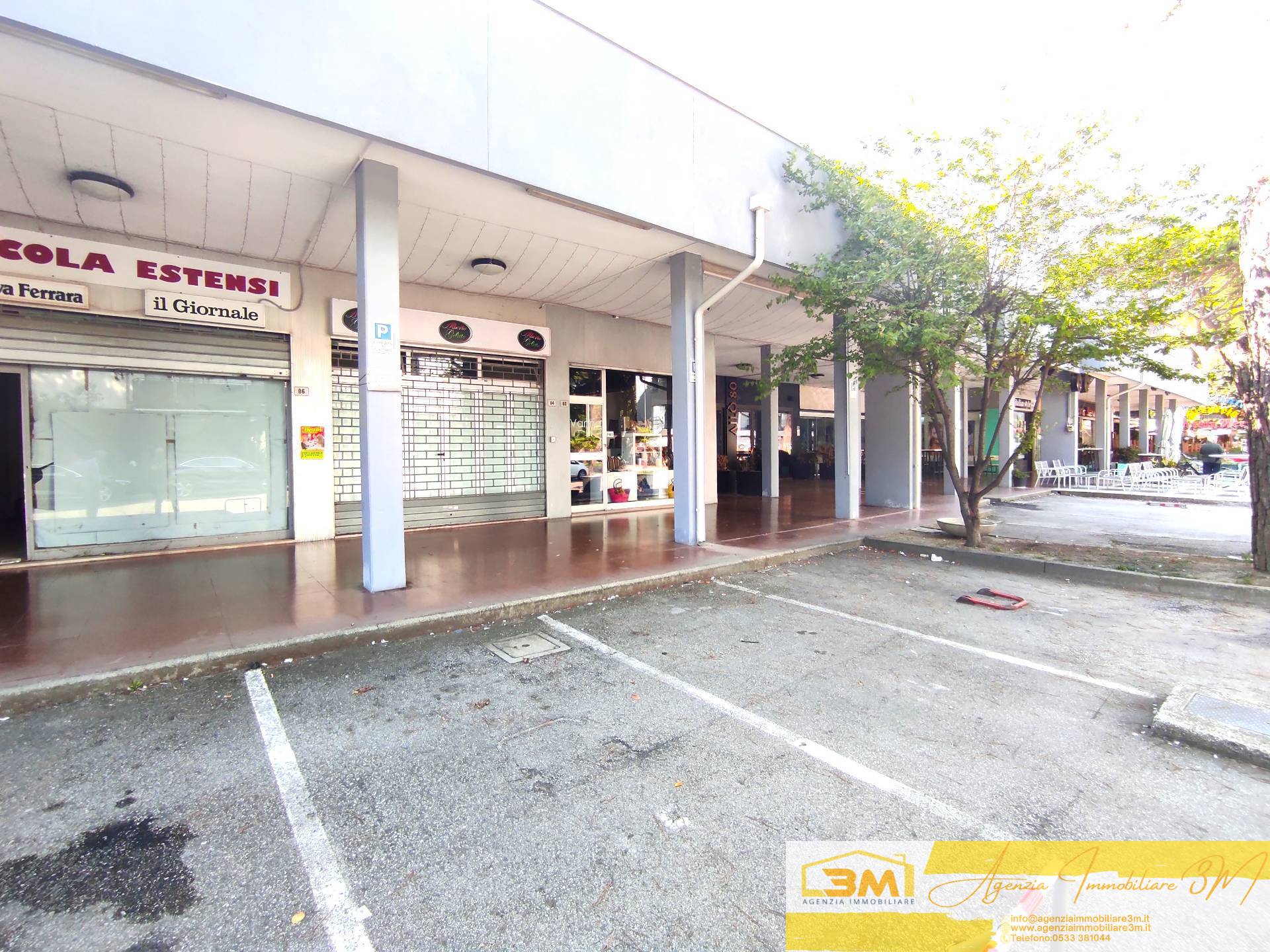Locale commerciale in vendita a Comacchio, Lido degli Estensi
