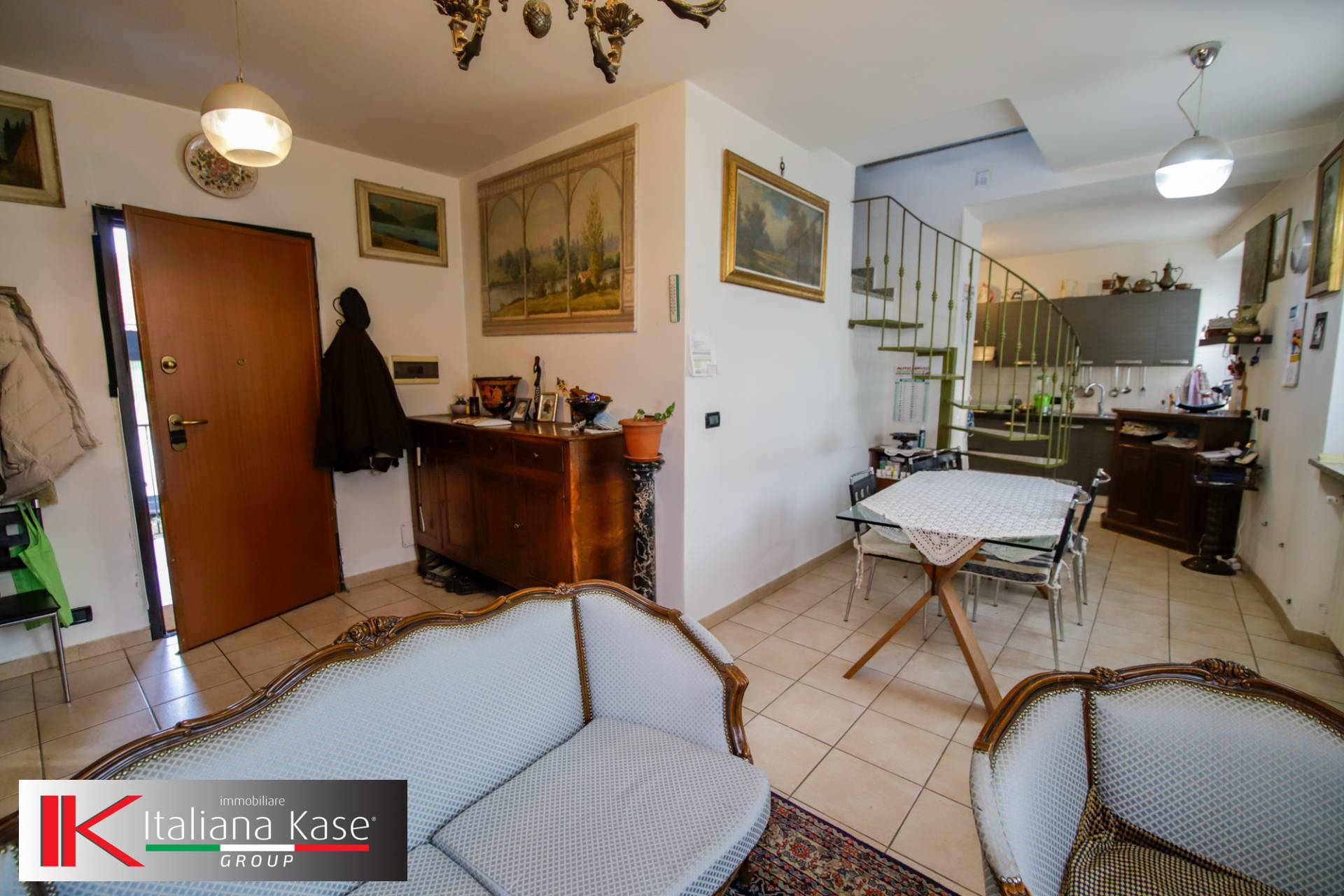 4 locali in vendita a Caluso