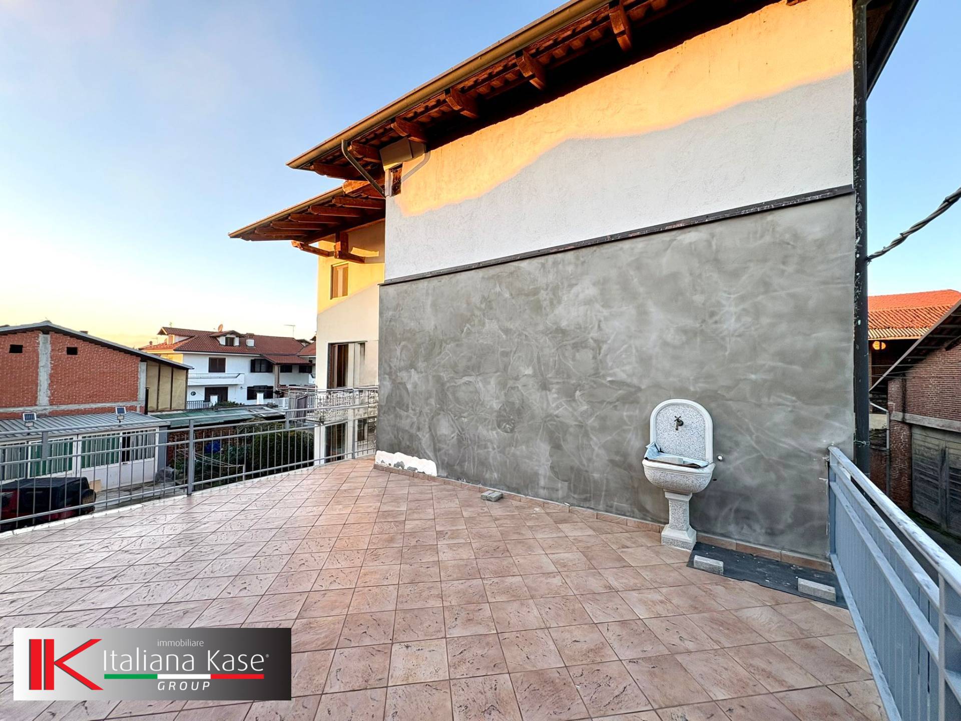 appartamento con terrazzo in affitto a Foglizzo, foglizzo