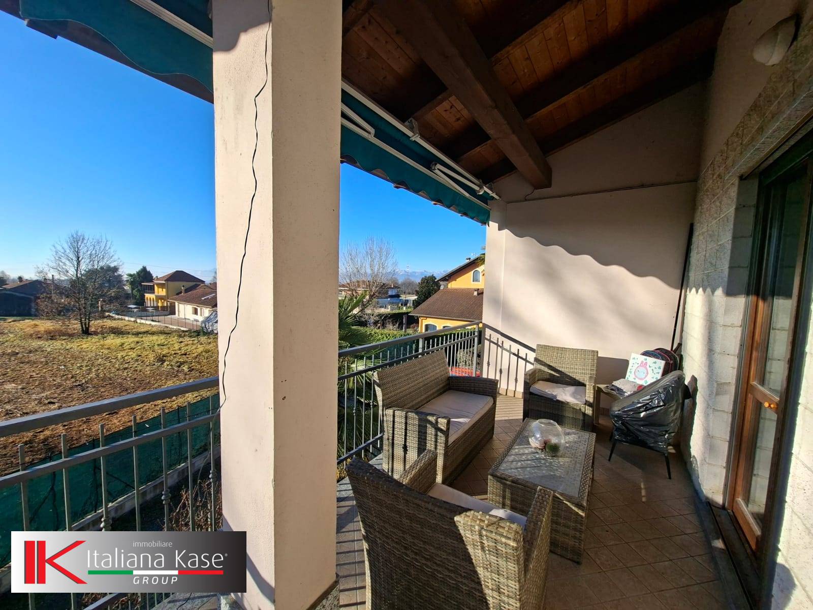 appartamento con terrazzo in vendita a Montalenghe, montalenghe