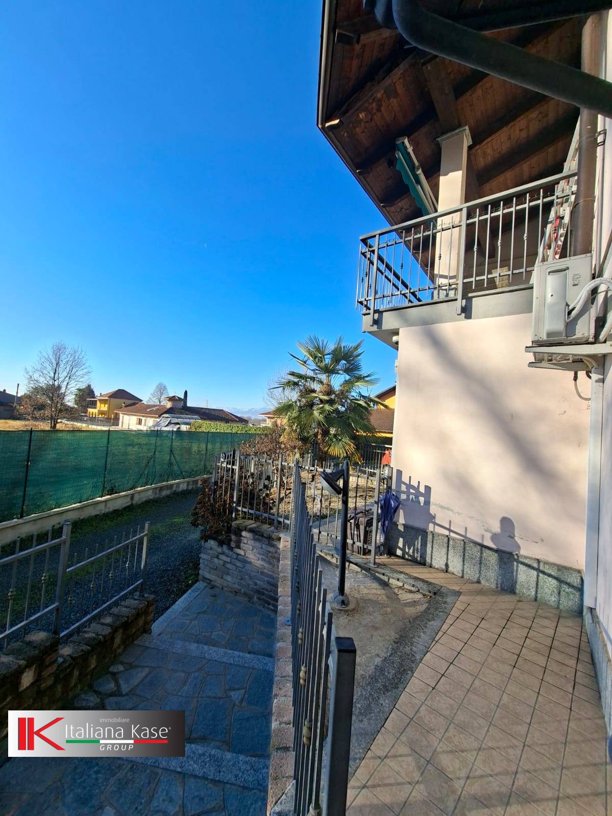 appartamento con terrazzo in vendita a Montalenghe, montalenghe