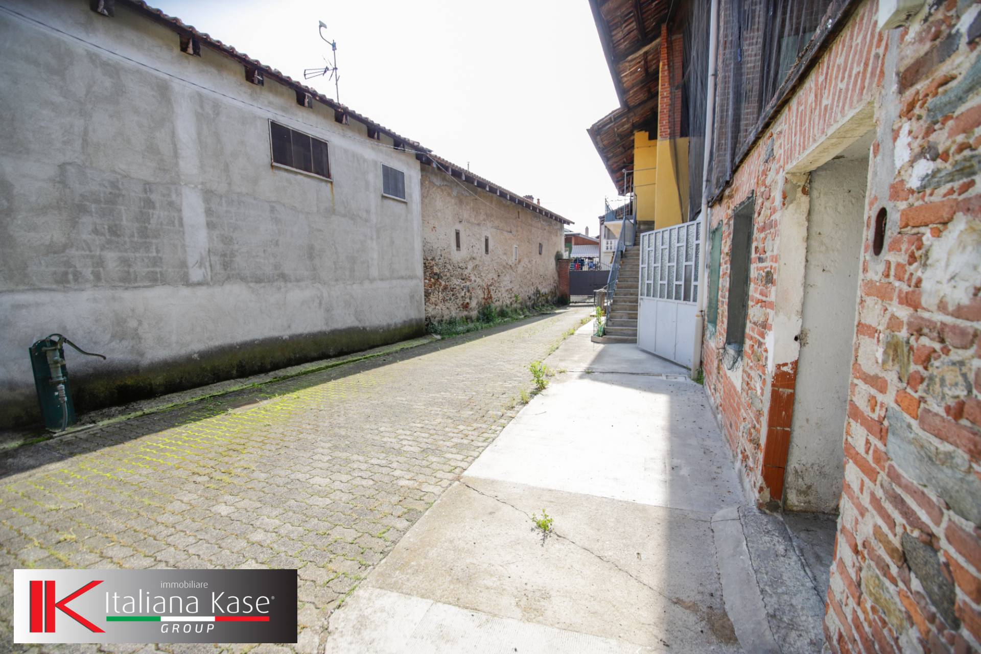 Casa semindipendente in vendita a Cuceglio