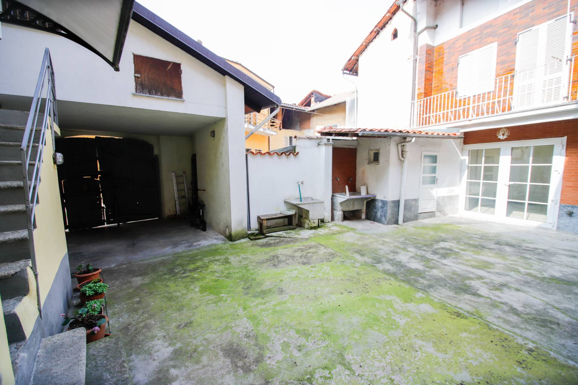 Casa semindipendente in vendita a San Giorgio Canavese, san giorgio canavese