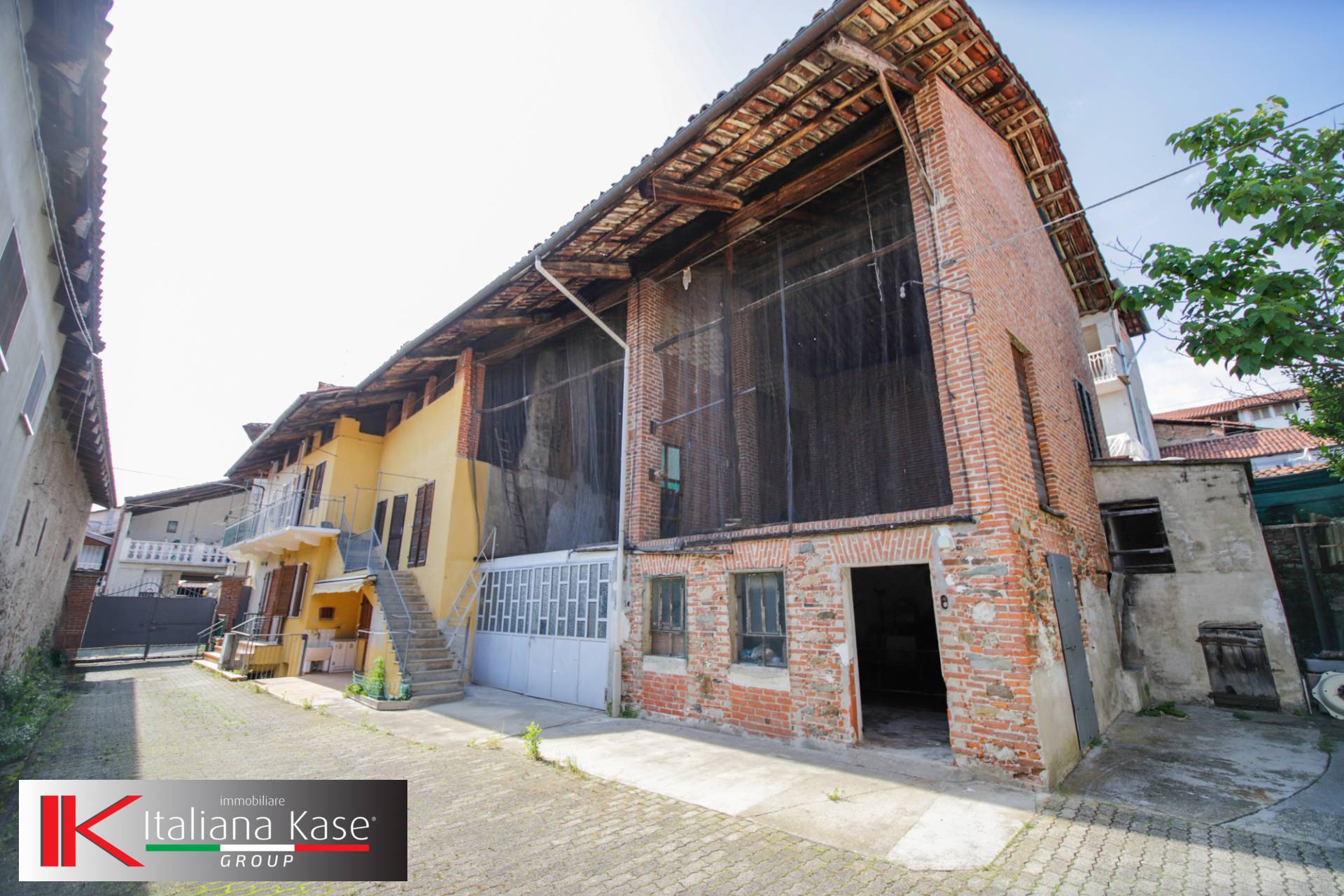 Casa semindipendente in vendita a Cuceglio