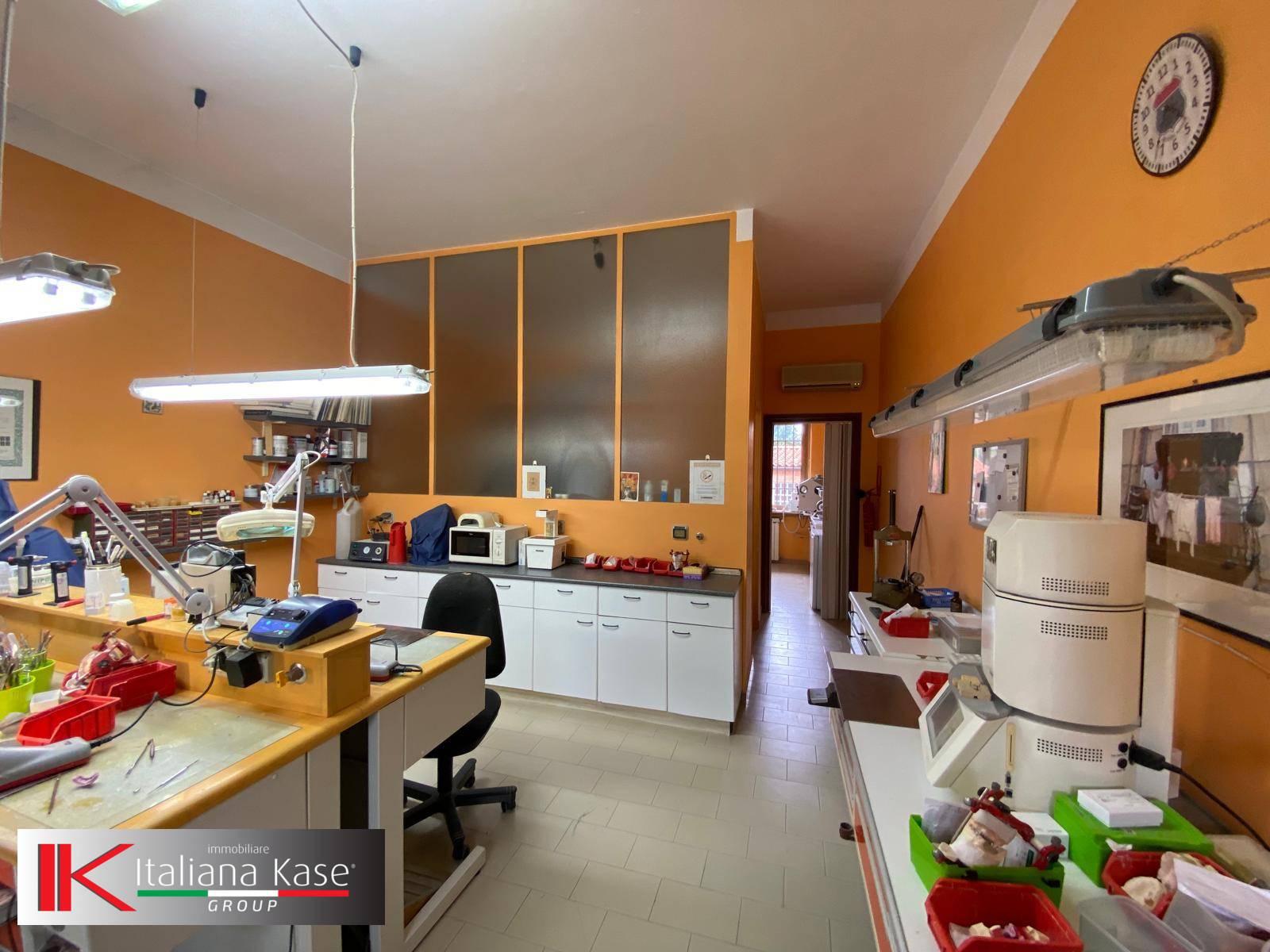 Locale commerciale in affitto a Mazz, Mazz