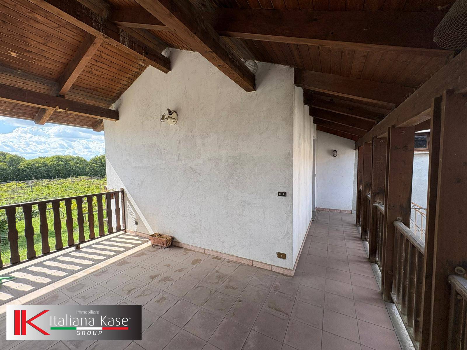 appartamento con terrazzo in affitto a Barone Canavese, barone