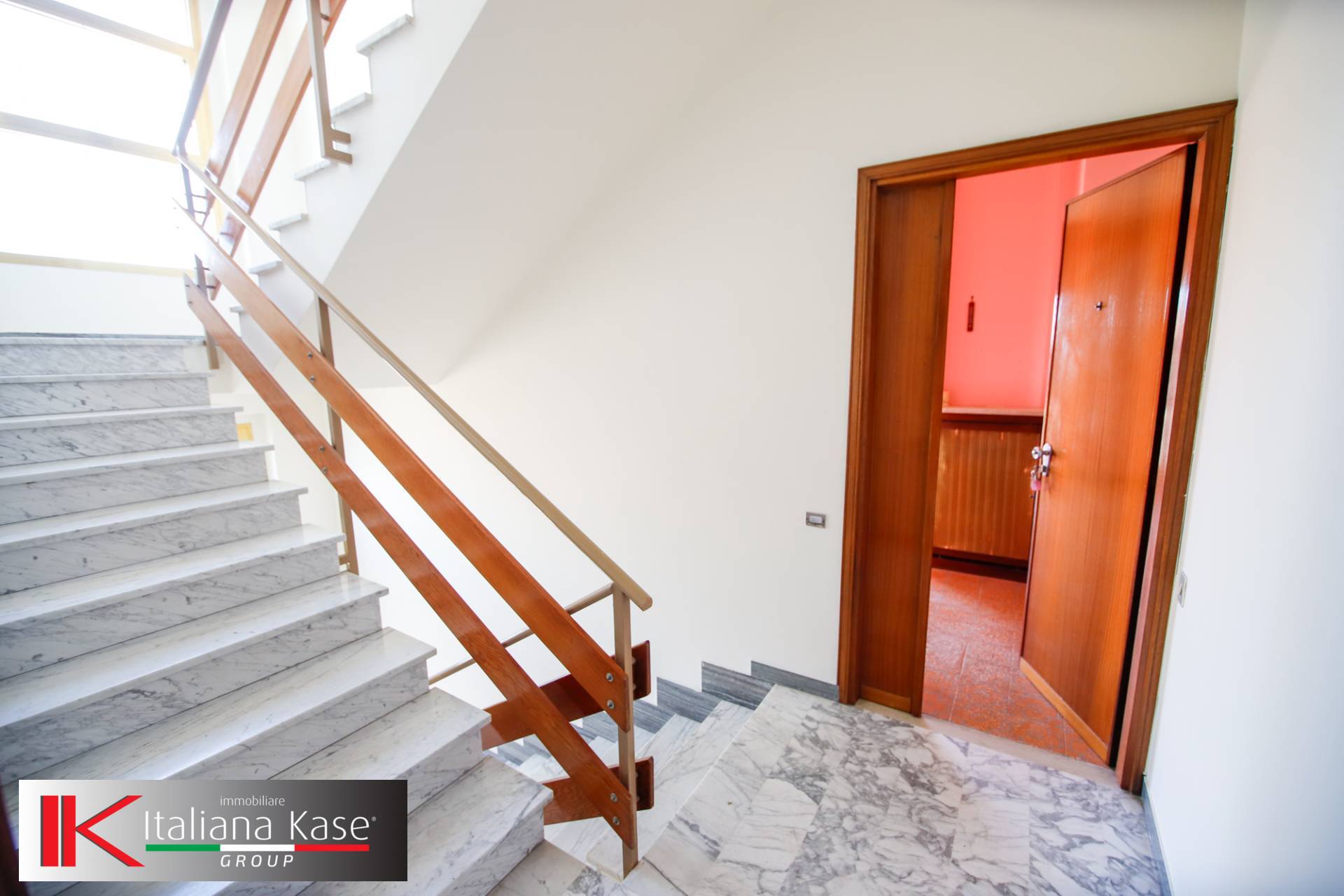 Palazzina in vendita a Caluso, Ar