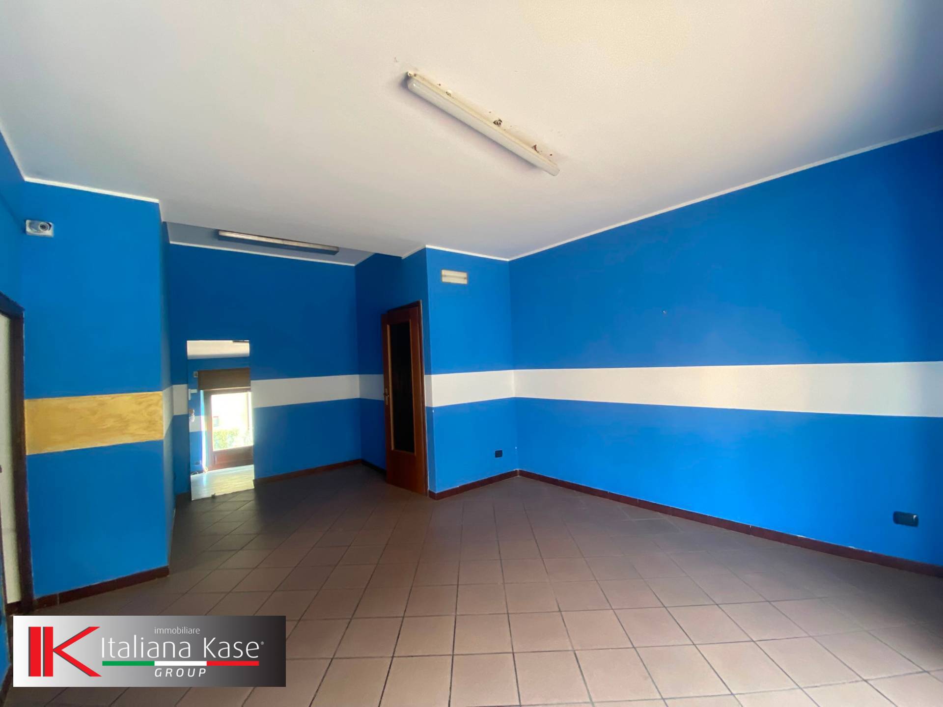 Locale commerciale in affitto a San Giorgio Canavese