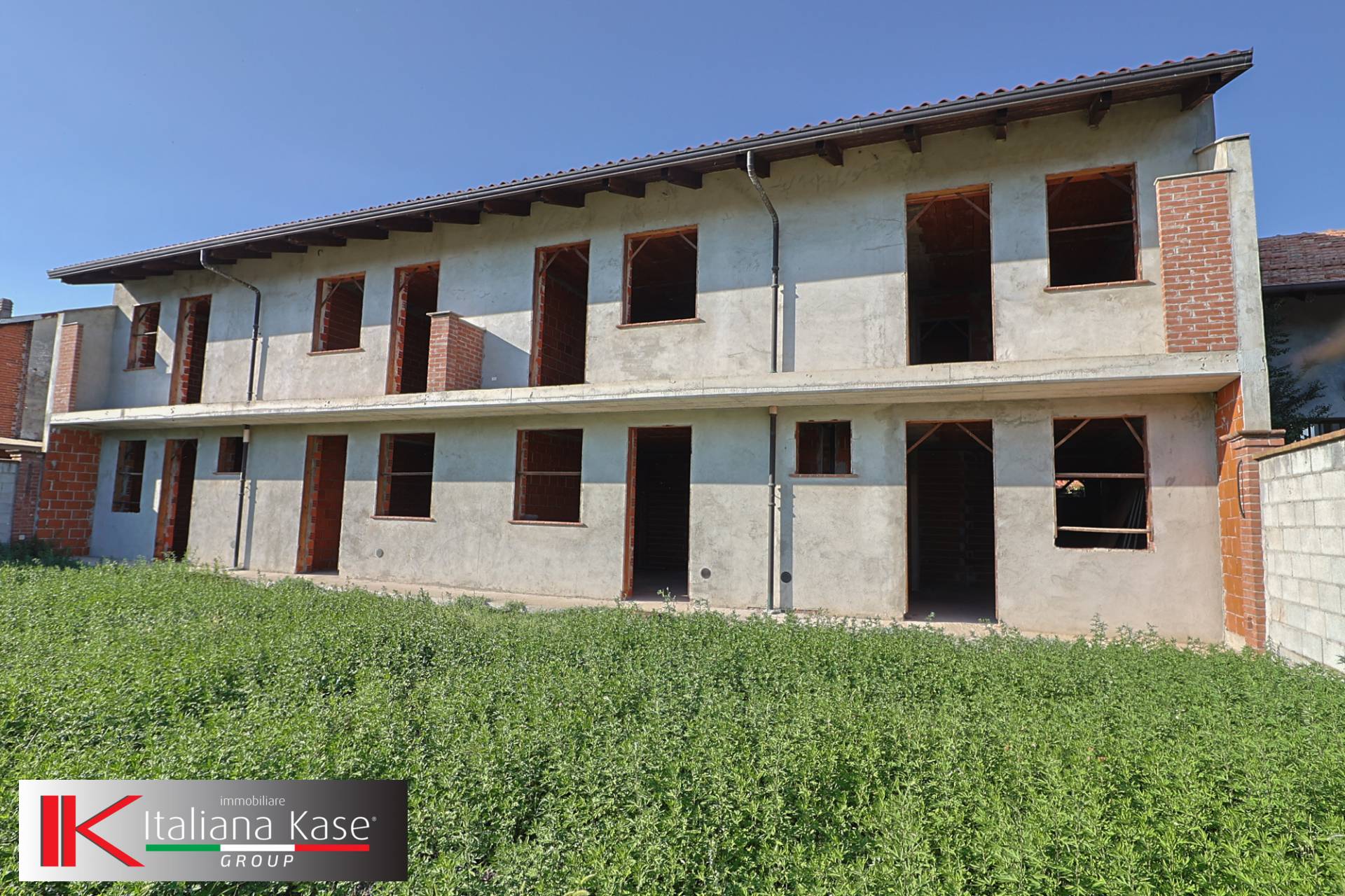 Porzione di bifamiliare in vendita a Caluso