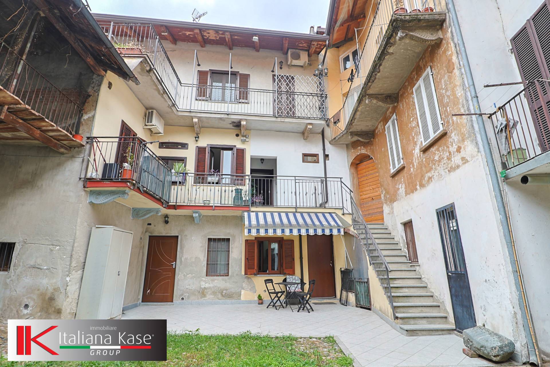Casa semindipendente in vendita a Caluso, Caluso