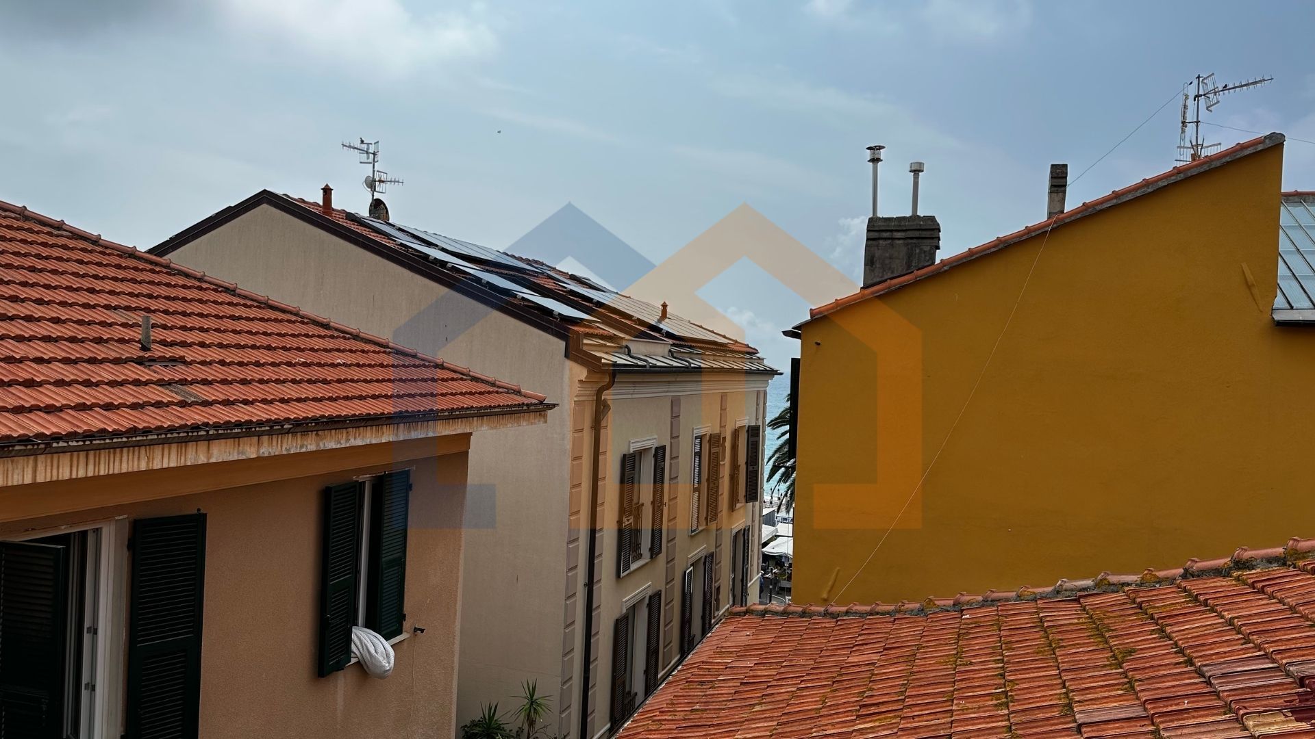 Appartamento in vendita in vicolo cosmelli 2, Finale Ligure