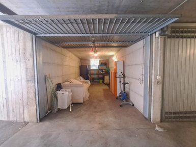 Box/Garage 20mq in vendita in via la rusca, Savona