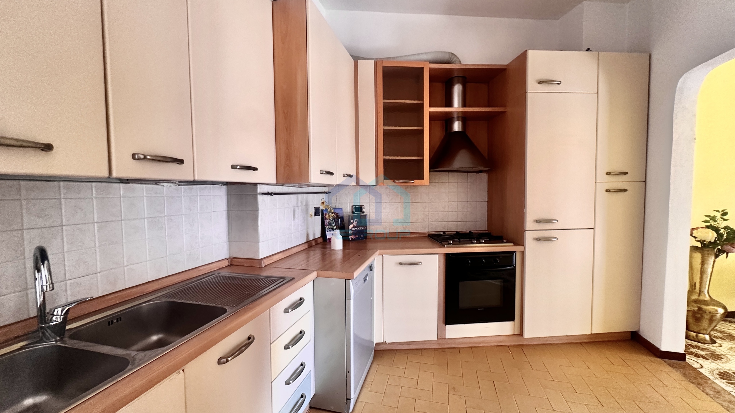 Appartamento con giardino in via trilussa 13, Savona