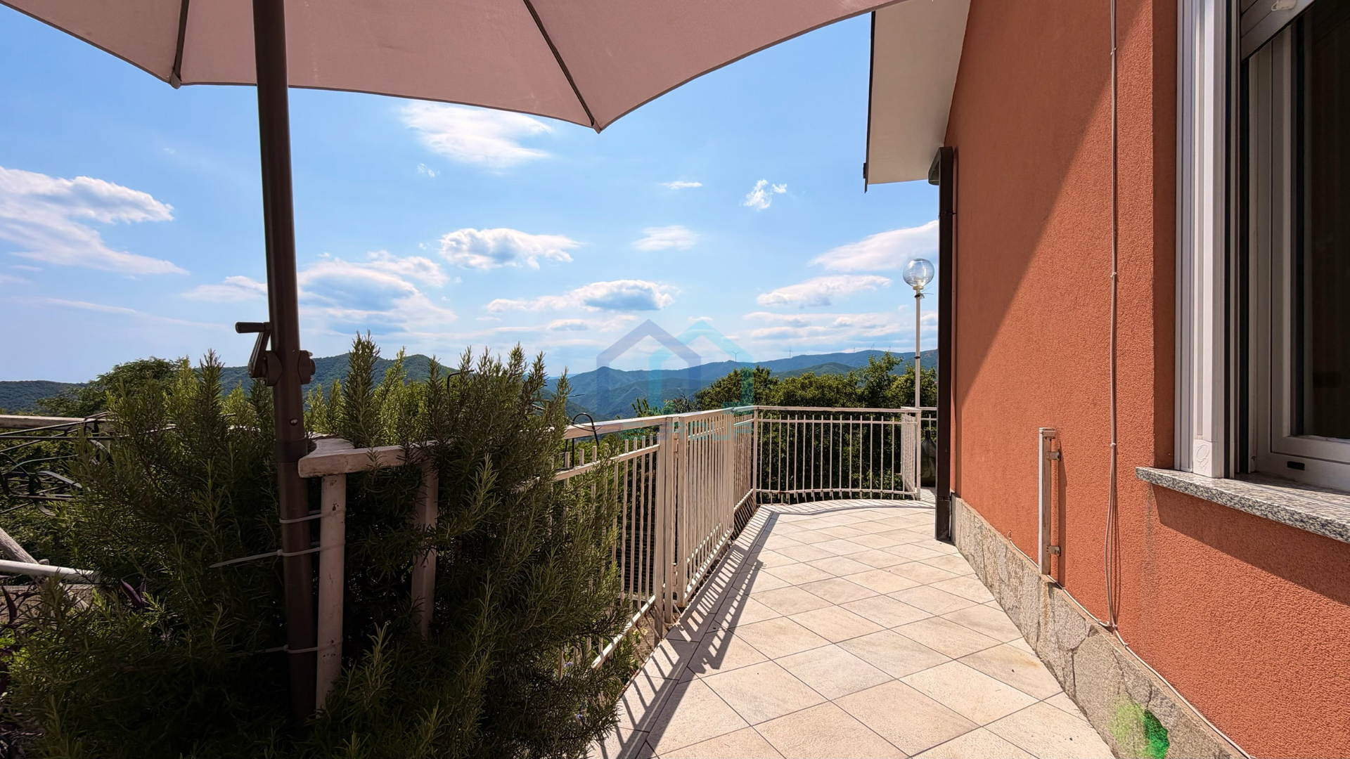 Casa indipendente con giardino in frazione san giovanni localit� rocca 4, Stella