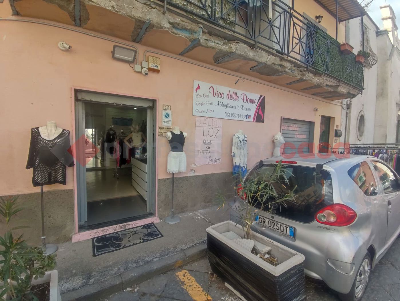 Negozio in vendita a Napoli