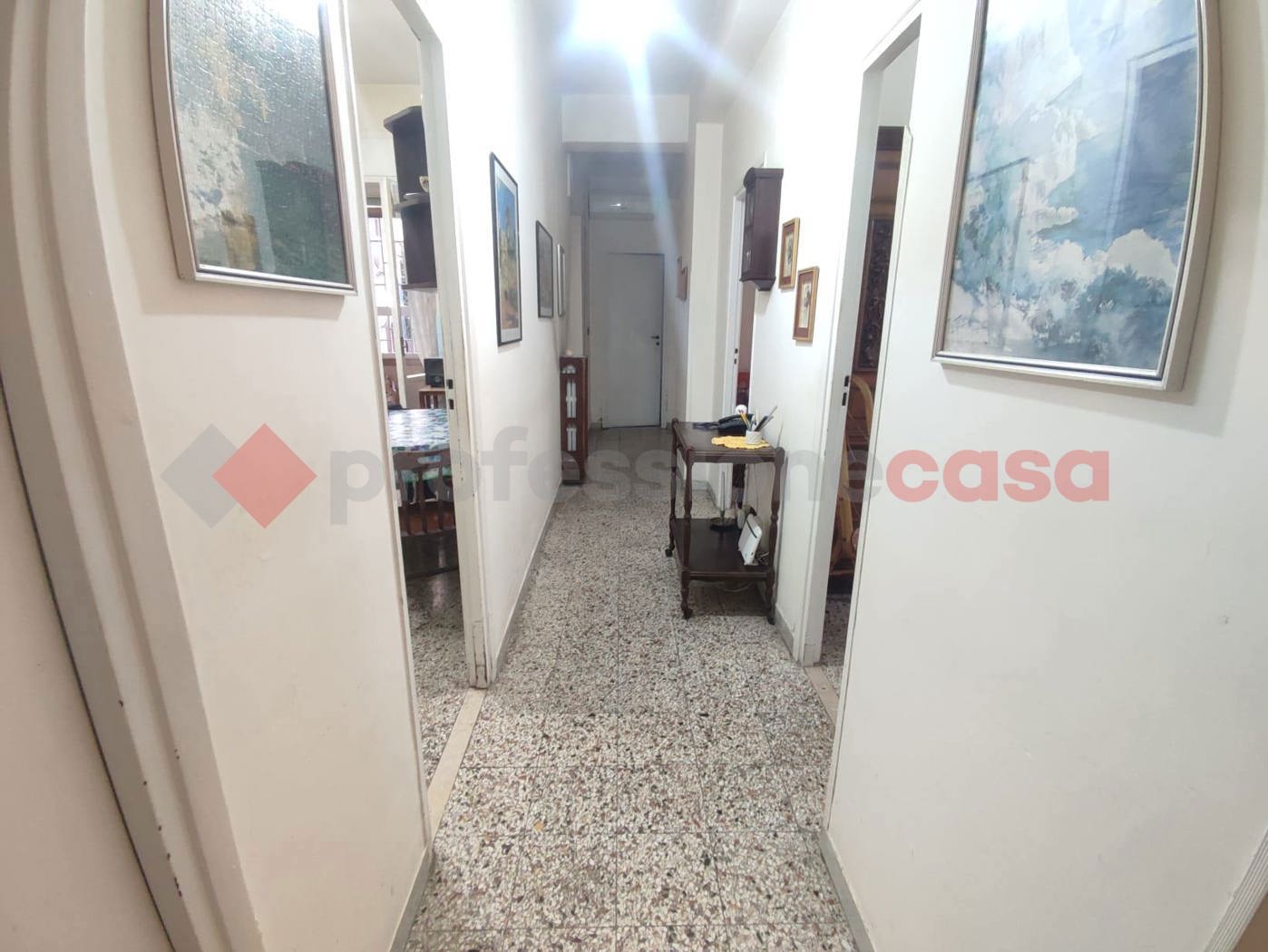 Quadrilocale in vendita a Napoli