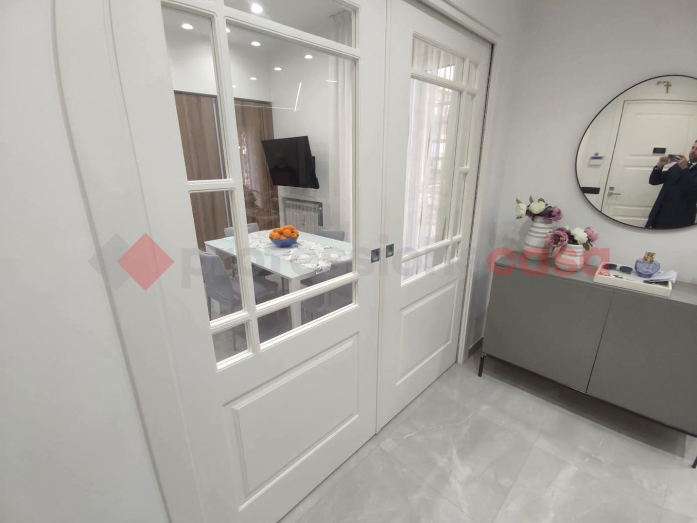 Trilocale ristrutturato a Napoli