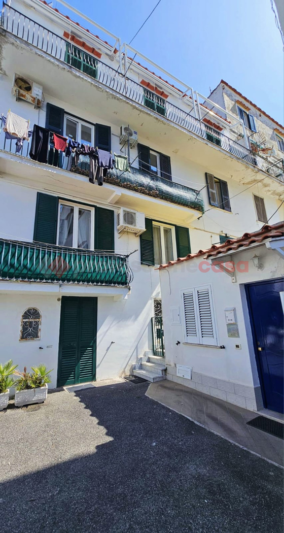 Appartamento in vendita a Ischia