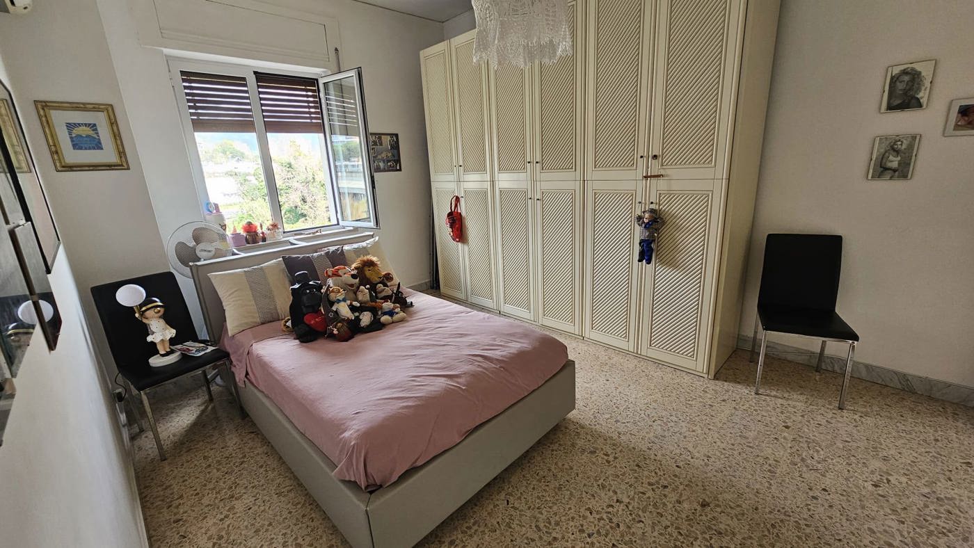 Trilocale in affitto a Napoli