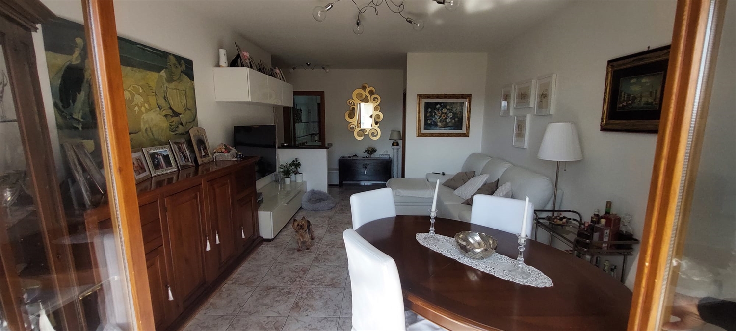 Quadrilocale con box in v ia s.c. de lellis 73 bis, Chieti