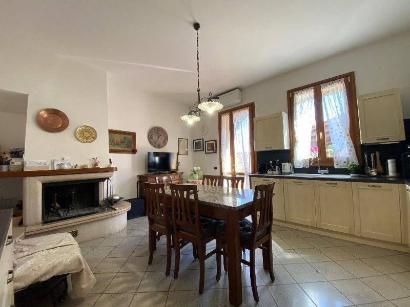 Villa con giardino a Empoli