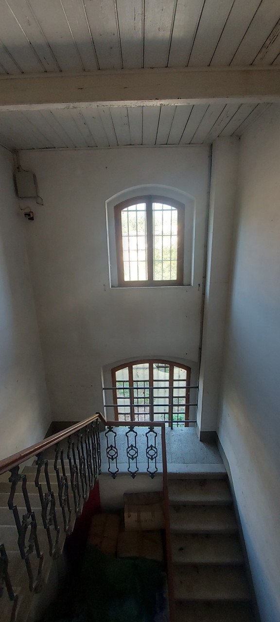 Magazzino da ristrutturare a Empoli