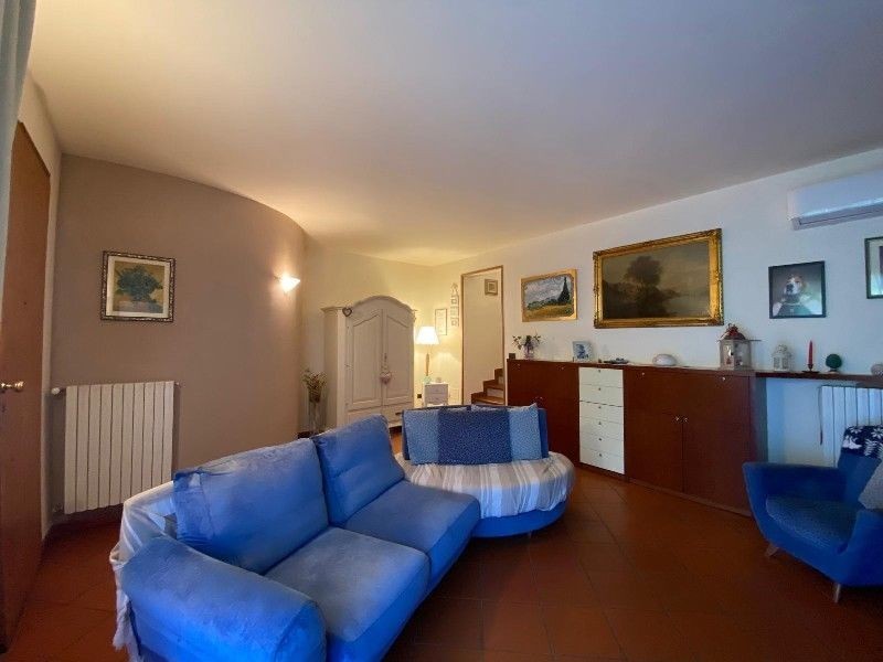 Casa indipendente con giardino a Cerreto Guidi